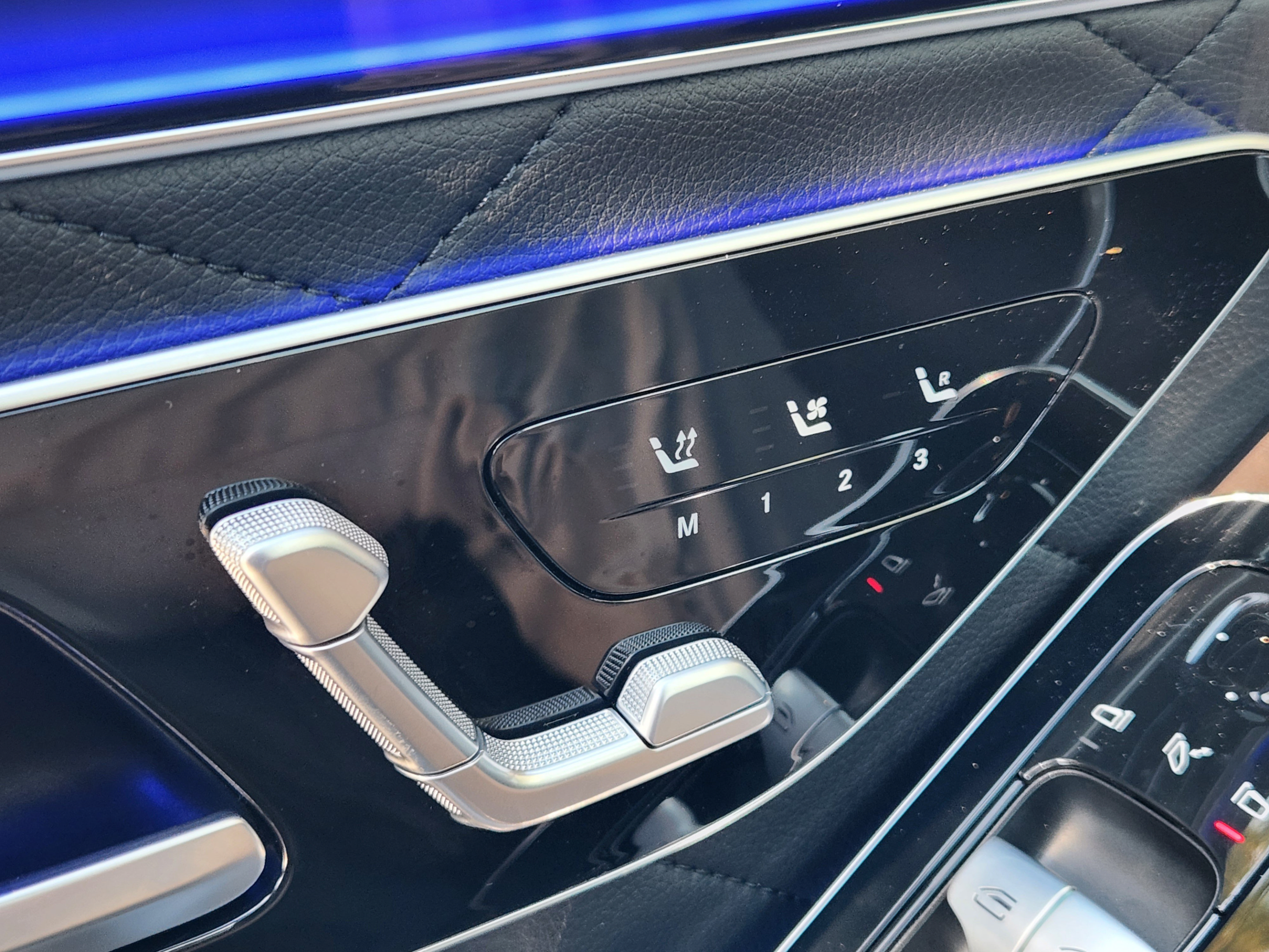 Certified 2023 Mercedes-Benz S 500 4MATIC image 18