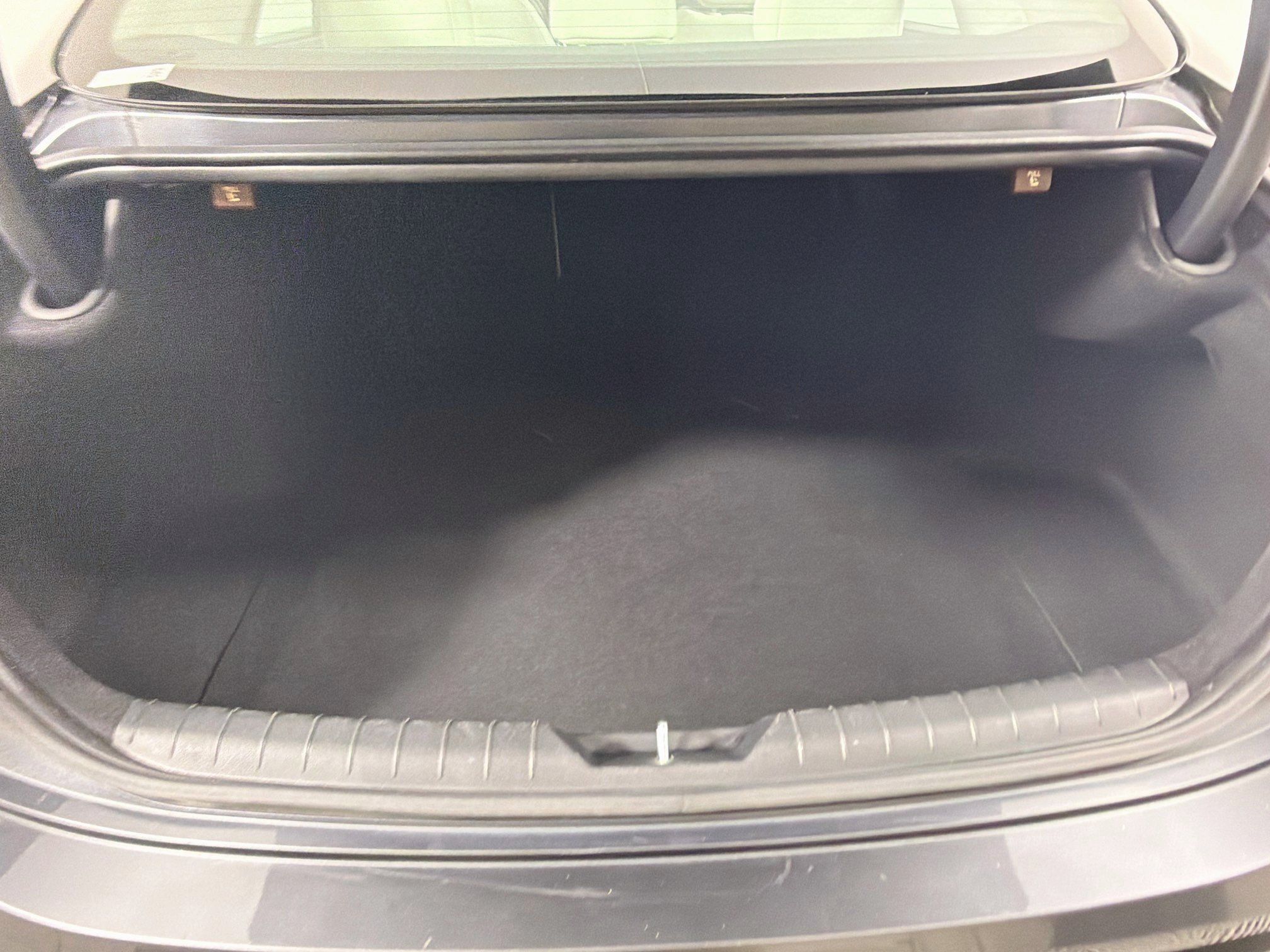 Used 2025 Hyundai Sonata SEL FWD image 27