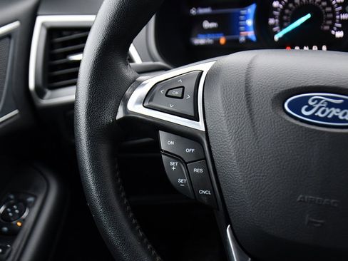 Used 2024 Ford Edge SEL w/ Convenience Package image 33