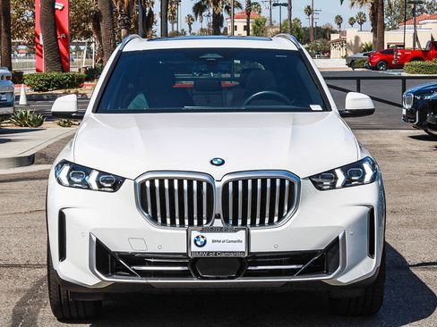 Used 2026 BMW X5 xDrive40i w/ Climate Comfort Package AWD/4WD image 2