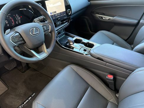 New 2026 Lexus NX 350 AWD image 8