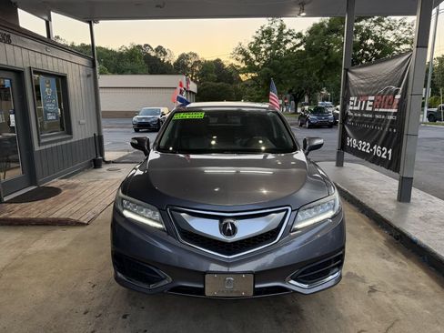Used 2018 Acura RDX AWD image 2