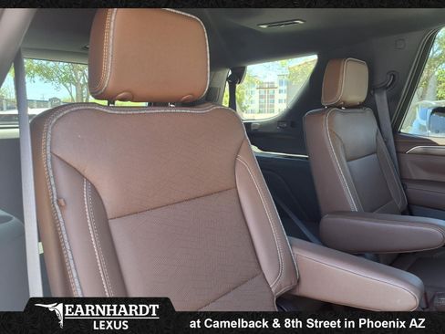 Used 2023 Chevrolet Tahoe High Country AWD/4WD image 14