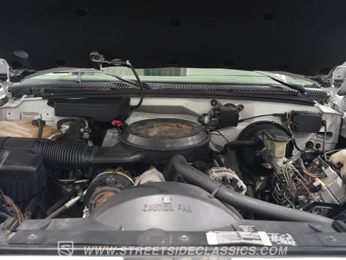 Used 1994 GMC Yukon 4WD 2-Door image 3