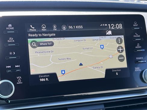 Used 2018 Honda Accord Touring image 21