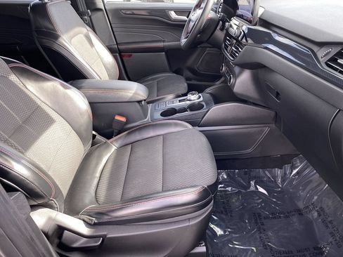 Used 2023 Ford Escape ST-Line FWD image 39