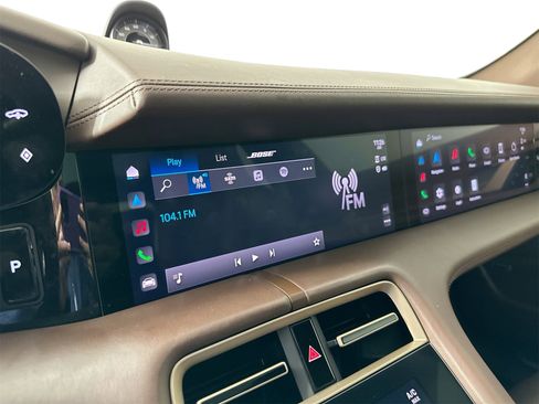 Certified 2021 Porsche Taycan 4S image 21