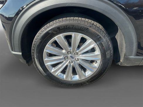 Used 2023 Ford Explorer Limited w/ Equipment Group 301A image 14