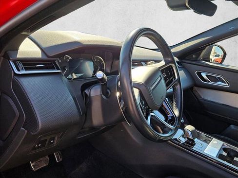 Used 2023 Land Rover Range Rover Velar R-Dynamic S image 10