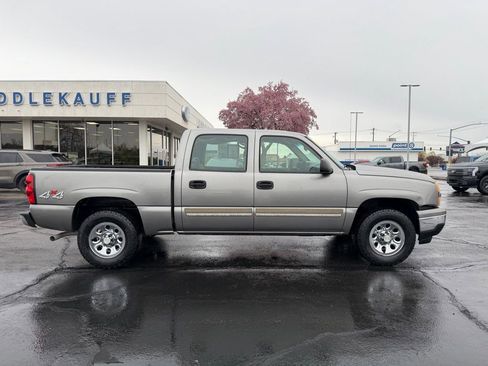 Used 2007 Chevrolet Silverado 1500 LS image 2