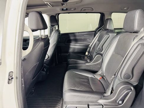 Used 2023 Honda Odyssey Touring image 25