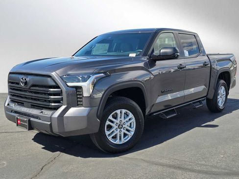 New 2025 Toyota Tundra SR5 AWD/4WD image 3