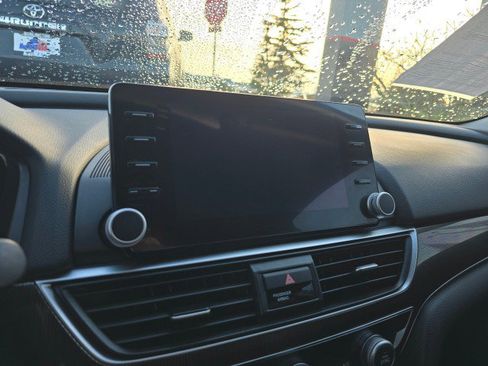 Used 2022 Honda Accord Sport Special Edition image 36