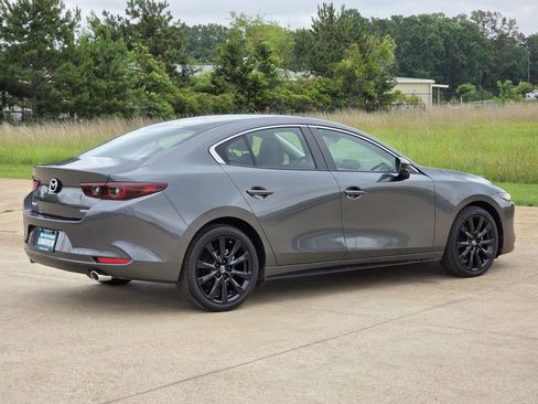 Used 2024 MAZDA MAZDA3 s FWD image 6