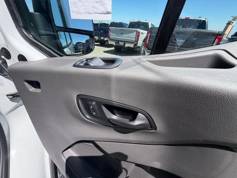 New 2026 Ford Transit 250 148 Medium Roof w/ Load Area Protection Package RWD image 13