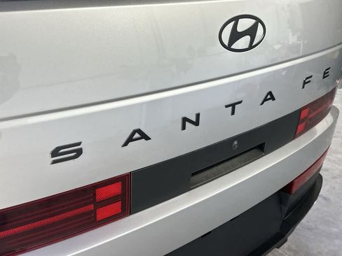 Used 2025 Hyundai Santa Fe XRT w/ Tow & Go Package AWD/4WD image 10