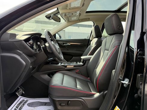 Used 2023 Buick Envision Essence w/ Sport Touring Package image 10