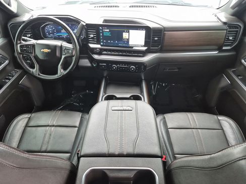 Certified 2024 Chevrolet Silverado 2500 High Country w/ High Country Premium Package AWD/4WD image 27