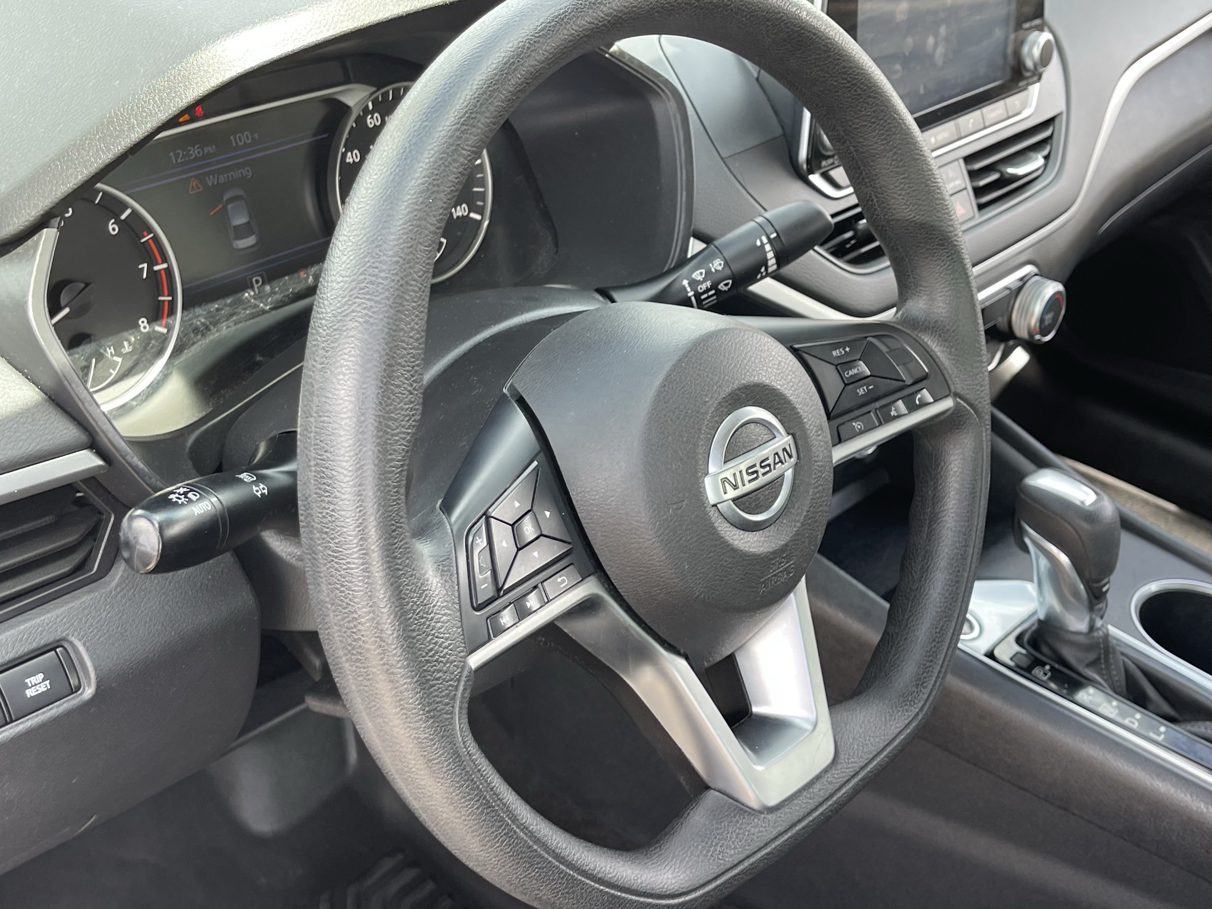 Used 2022 Nissan Altima 2.5 SV FWD image 22
