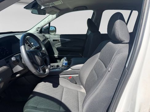 Certified 2025 Honda Ridgeline Sport image 24