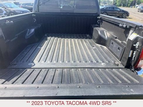 Used 2023 Toyota Tacoma SR5 AWD/4WD image 11