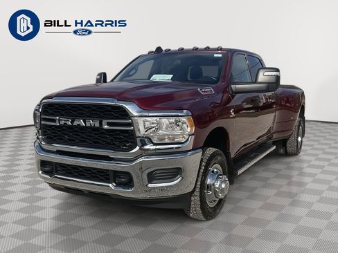 Used 2024 RAM 3500 Tradesman w/ Chrome Appearance Group image 1