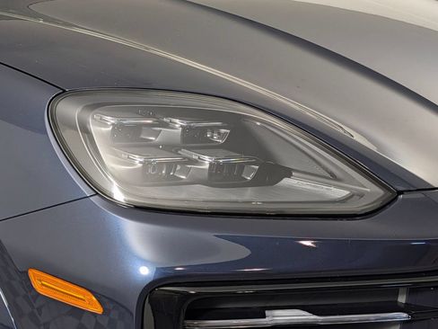 New 2026 Porsche Cayenne AWD/4WD image 15