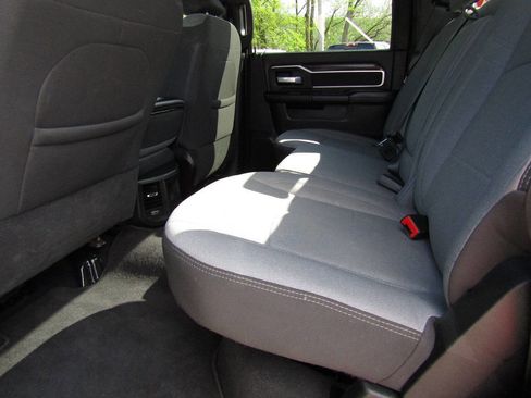 Used 2024 RAM 2500 Big Horn image 16