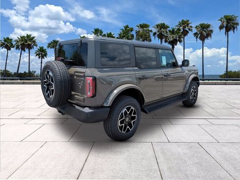 New 2026 Ford Bronco Outer Banks AWD/4WD image 7