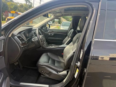 Used 2019 Volvo XC90 T6 Momentum w/ Protection Package Premier AWD/4WD image 25