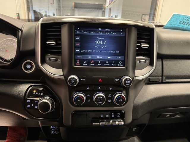 Used 2020 RAM 1500 Big Horn AWD/4WD image 23