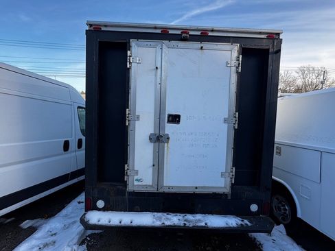 Used 2015 Ford F350 XL w/ Power Equipment Group image 4