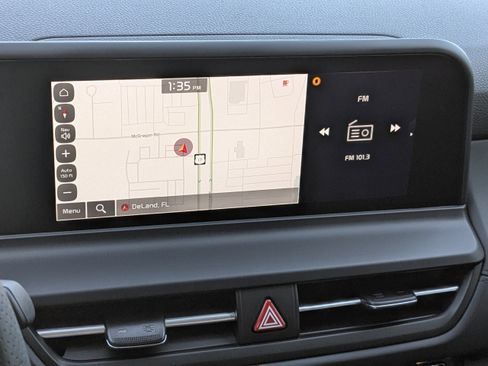 Used 2025 Kia Seltos SX w/ SX Sunroof Package image 24