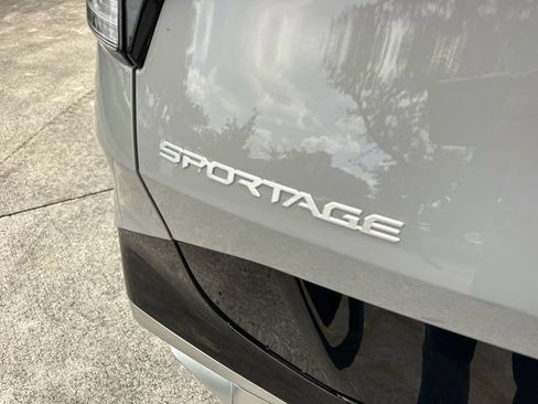 Used 2024 Kia Sportage SX FWD image 25