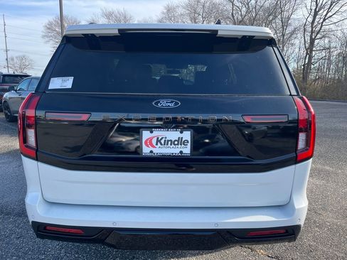 New 2025 Ford Expedition Tremor image 30