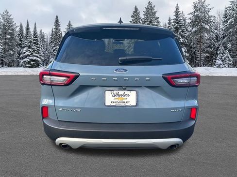 Used 2024 Ford Escape Active image 4