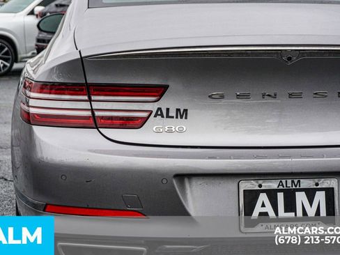 Used 2023 Genesis G80 2.5T image 13