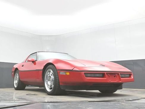 Used 1990 Chevrolet Corvette Coupe RWD image 38