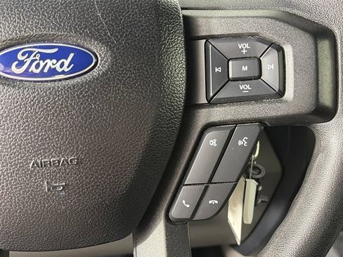 Used 2019 Ford F150 XL w/ Equipment Group 101A Mid AWD/4WD image 18
