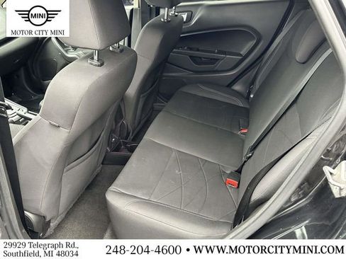 Used 2015 Ford Fiesta SE FWD image 16