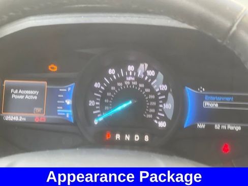 Used 2024 Ford Edge SEL w/ Convenience Package image 15