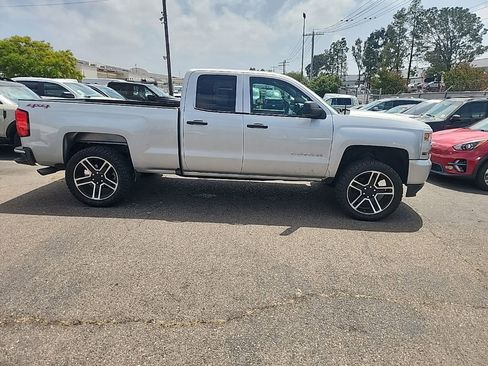 Used 2017 Chevrolet Silverado 1500 Custom w/ LPO, Black Pack AWD/4WD image 17