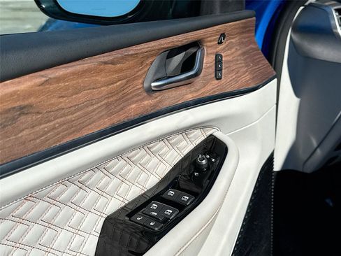 Used 2022 Jeep Grand Cherokee Summit image 17