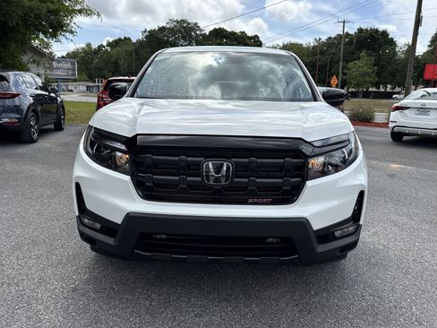 Used 2025 Honda Ridgeline Sport image 8