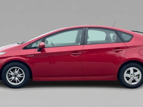Used 2011 Toyota Prius Four w/ Solar Roof Pkg FWD image 5