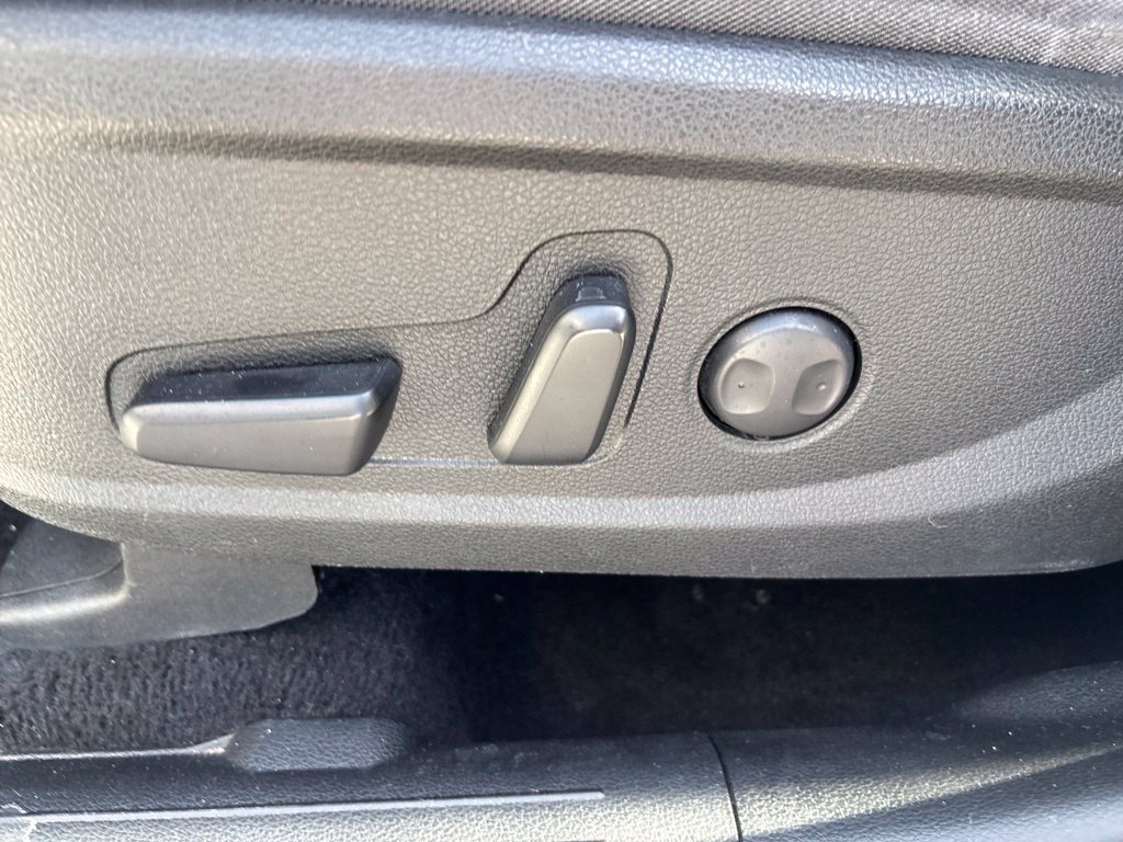 Used 2022 Hyundai Santa Fe XRT FWD image 19