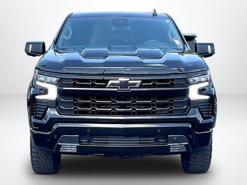 Used 2024 Chevrolet Silverado 1500 LT Trail Boss w/ LT Trail Boss Premium Package image 3