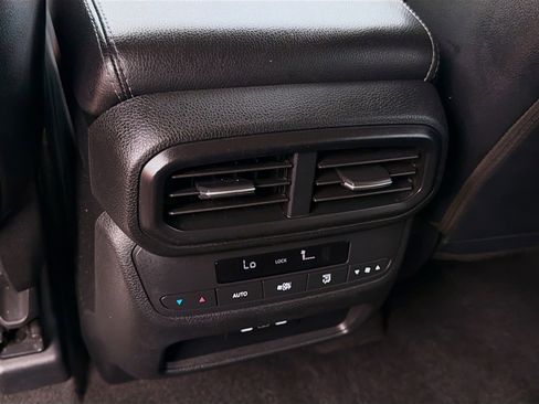 Used 2024 Honda Pilot EX-L image 22