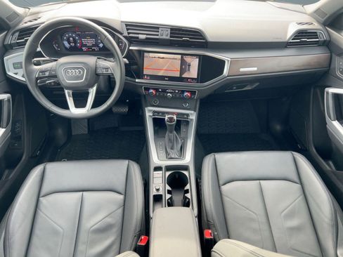 Used 2025 Audi Q3 2.0T Premium Plus w/ Premium Plus Package image 16