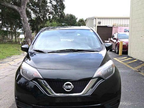 Used 2017 Nissan Versa Note SV FWD image 2